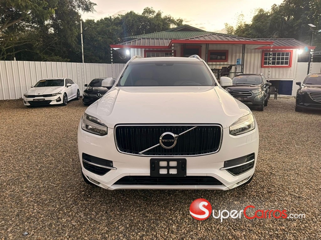 2016 Volvo XC90 Momentum T6 — foto 12 / 12