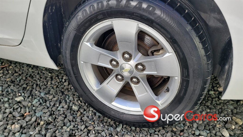 2016 Chevrolet Malibu LT — foto 10 / 11