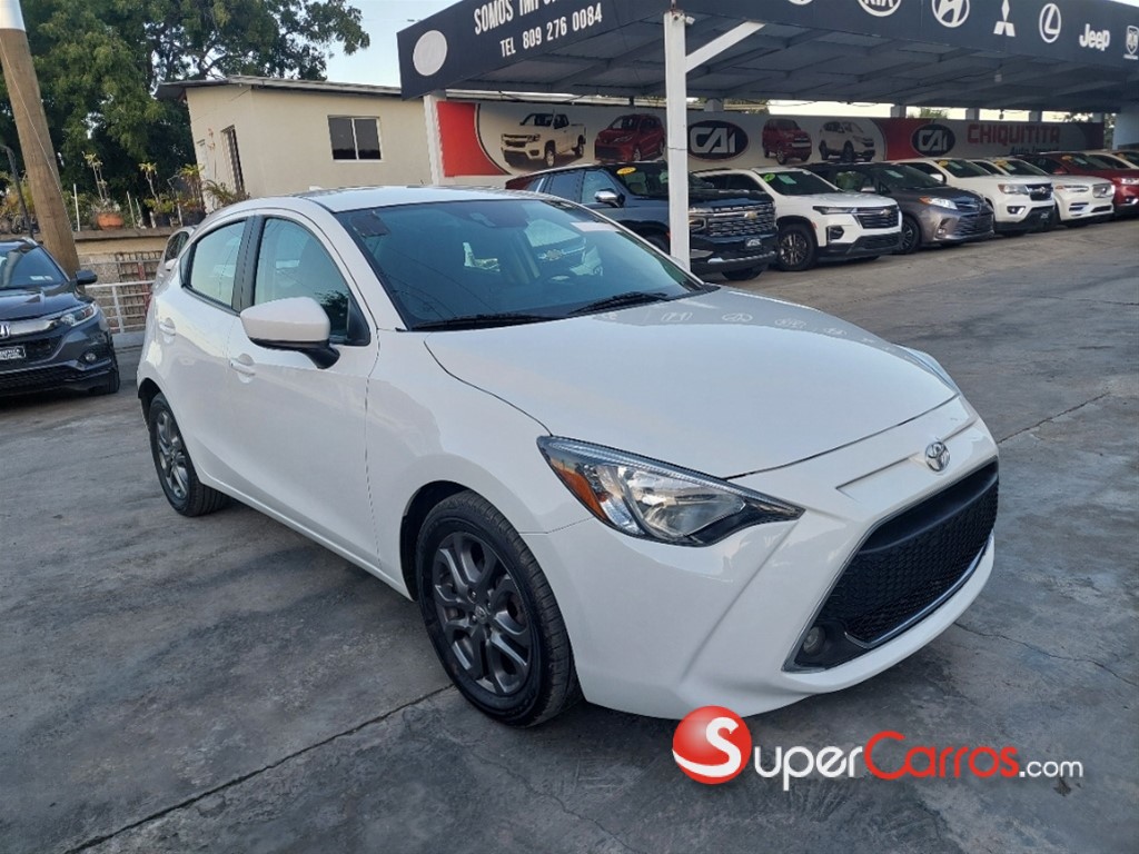 2020 Toyota Yaris Hatchback — foto 10 / 11