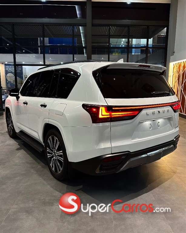 2024 Lexus LX 600 Luxury — foto 10 / 12