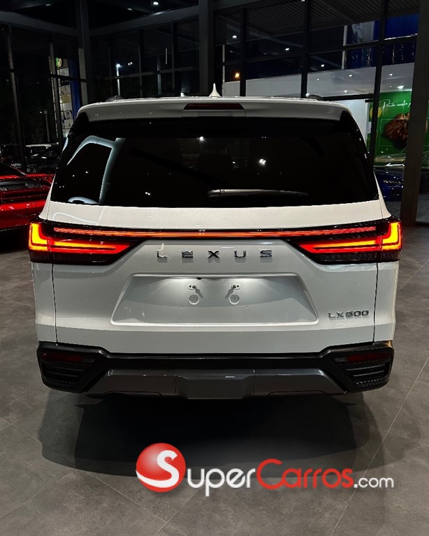 2024 Lexus LX 600 Luxury — foto 11 / 12