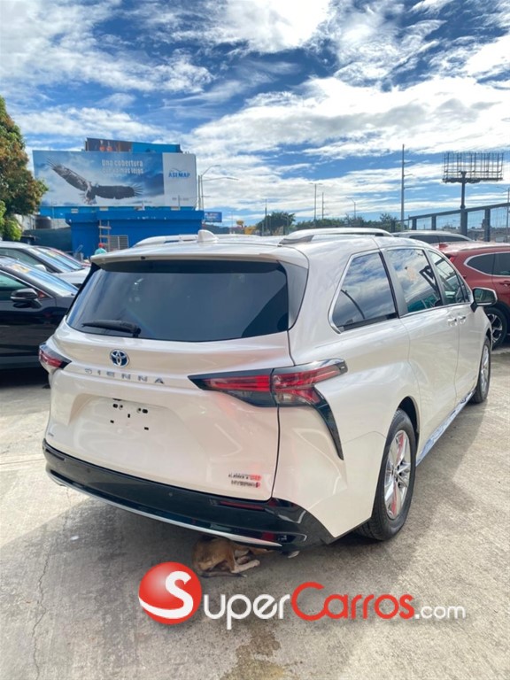 2021 Toyota Sienna Limited — foto 3 / 9