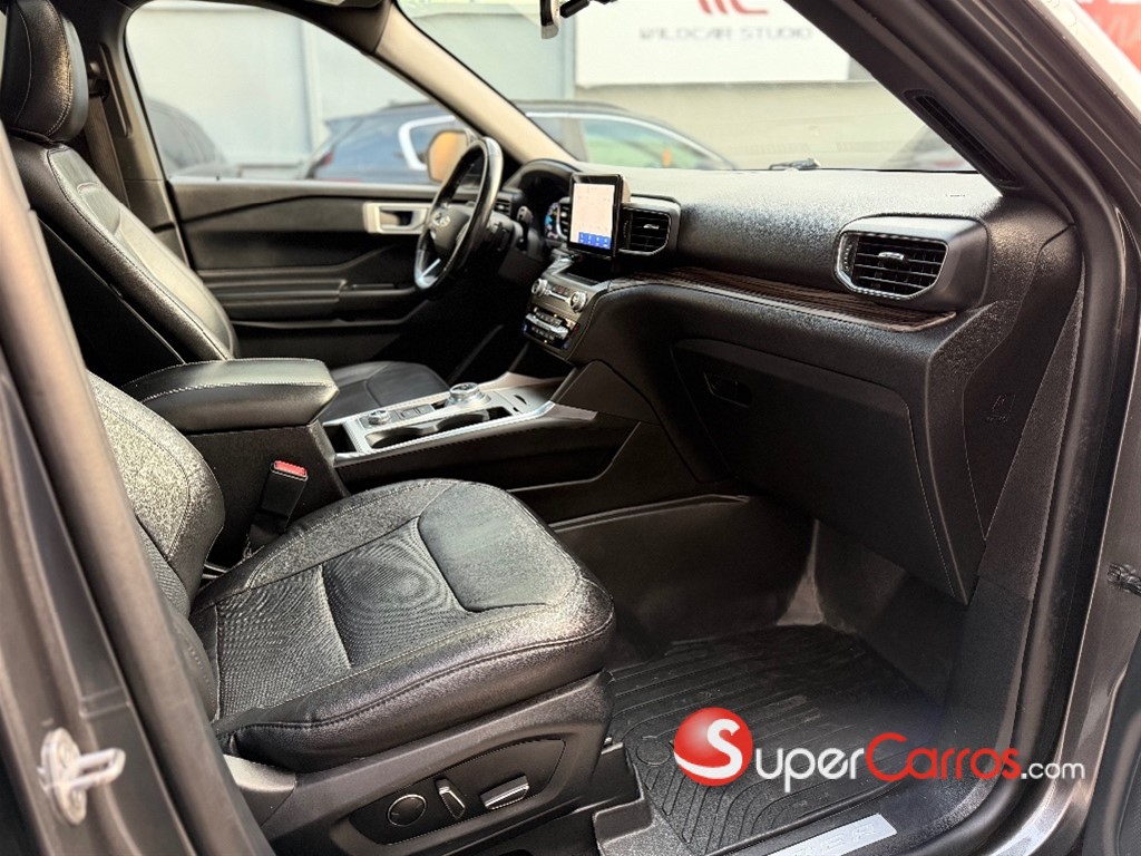 2020 Ford Explorer Limited — foto 10 / 12