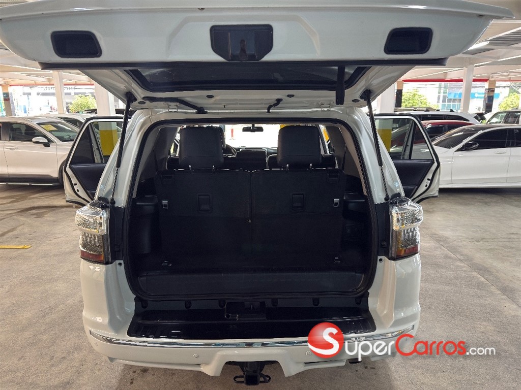 2014 Toyota 4 Runner Limited — foto 2 / 12