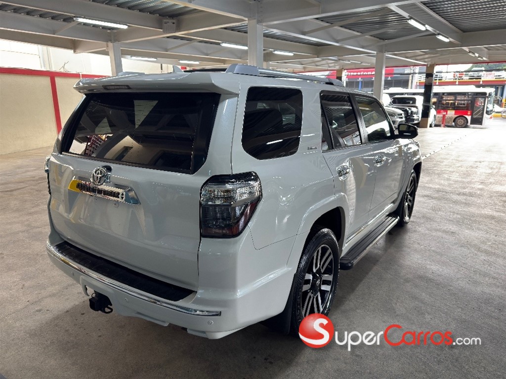 2014 Toyota 4 Runner Limited — foto 3 / 12
