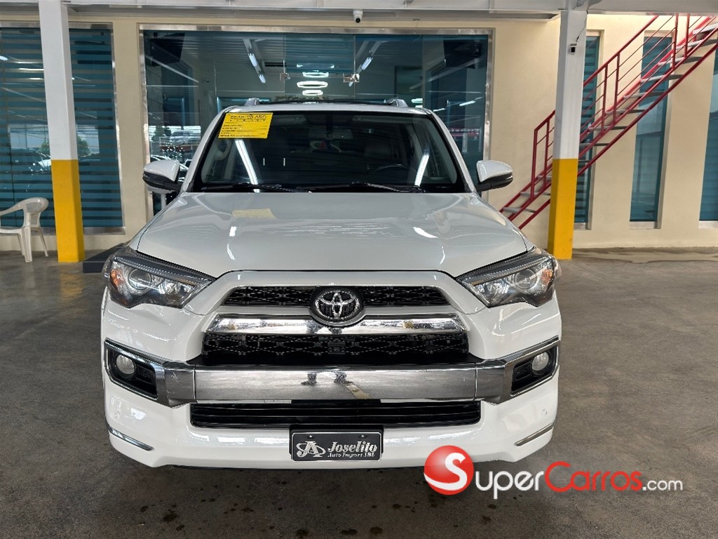 2014 Toyota 4 Runner Limited — foto 7 / 12