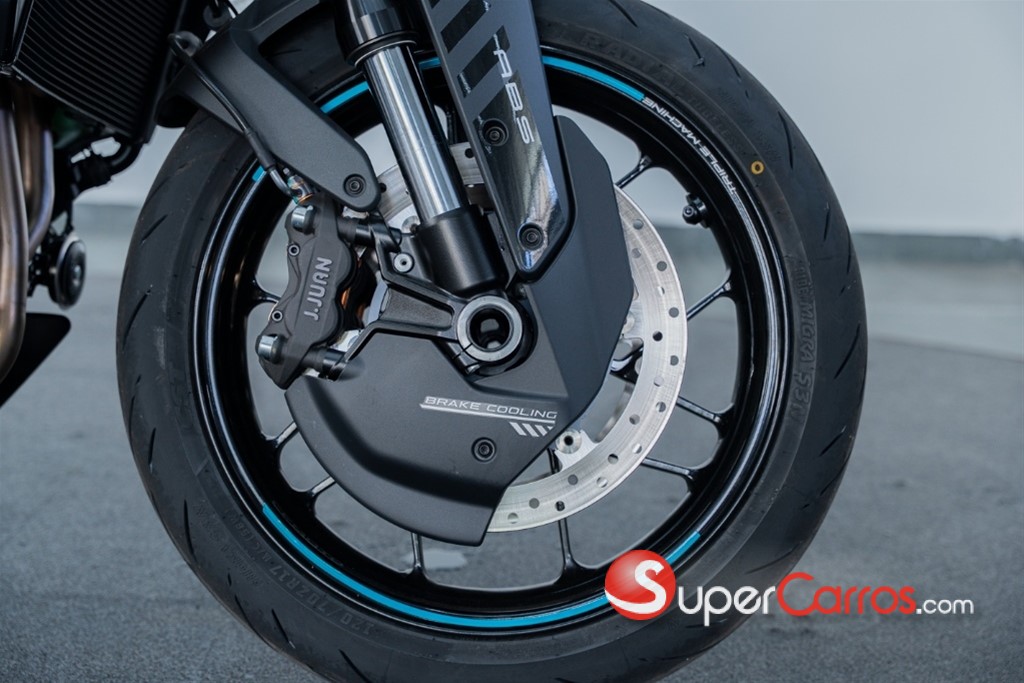 2026 CF Moto NK — foto 9 / 12