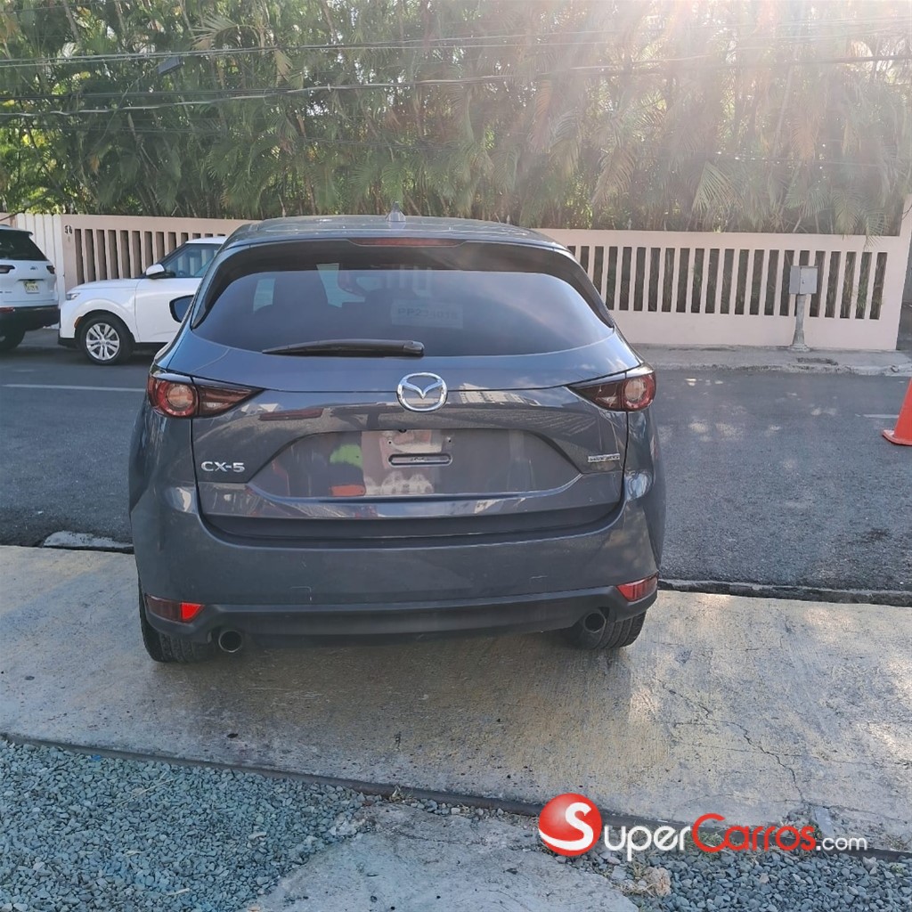 2021 Mazda CX-5 Carbon Edition — foto 5 / 10
