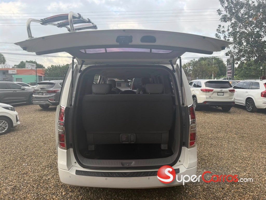 2021 Hyundai Grand Starex — foto 3 / 12