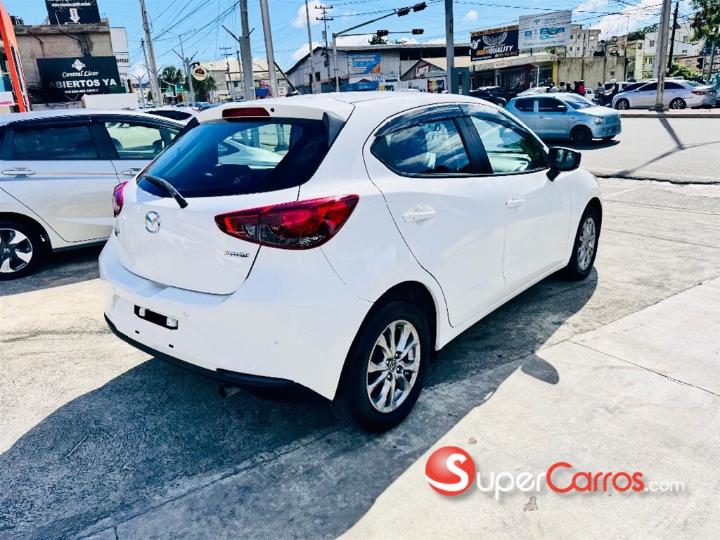 2021 Mazda 2 — foto 4 / 12