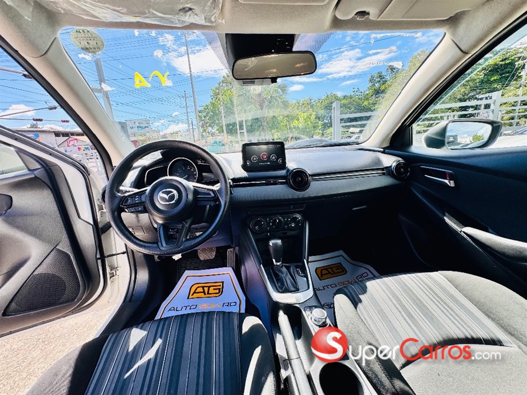 2021 Mazda 2 — foto 7 / 12