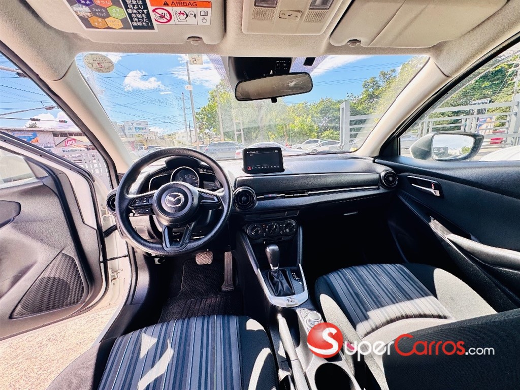 2021 Mazda Demio — foto 8 / 12