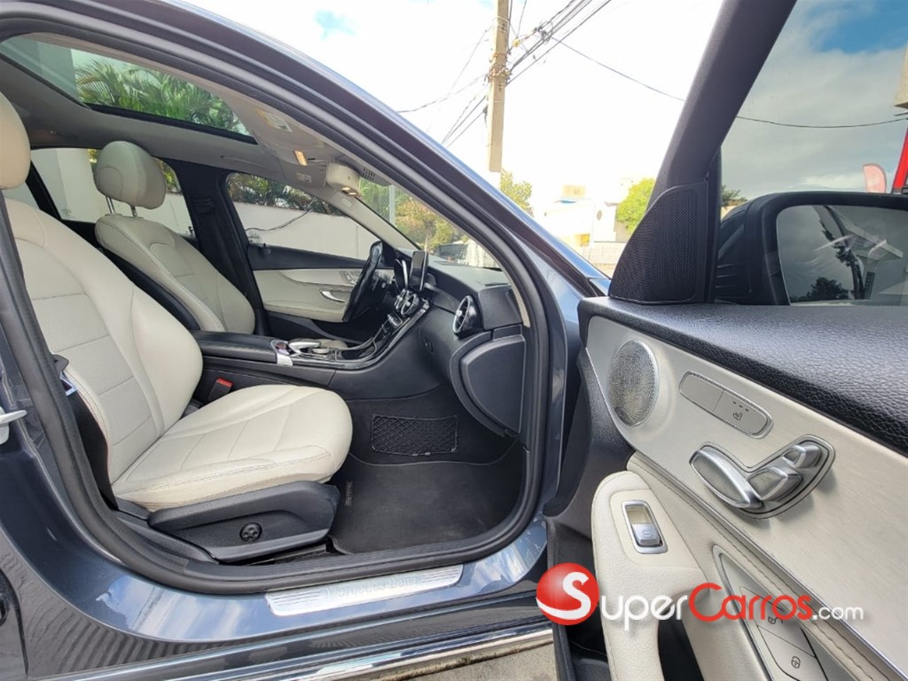 2016 Mercedes-Benz Clase C 300 4 Matic — foto 9 / 9
