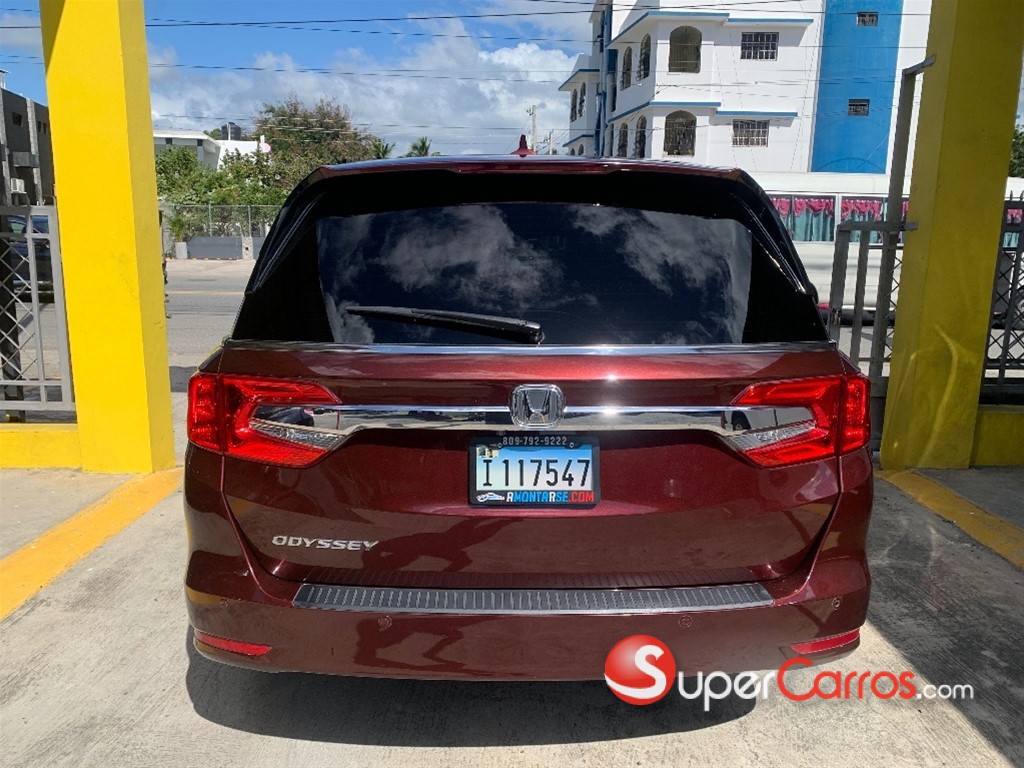 2018 Honda Odyssey Elite — foto 6 / 9
