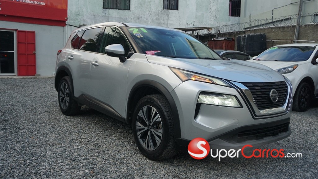 2021 Nissan Rogue SV — foto 3 / 10