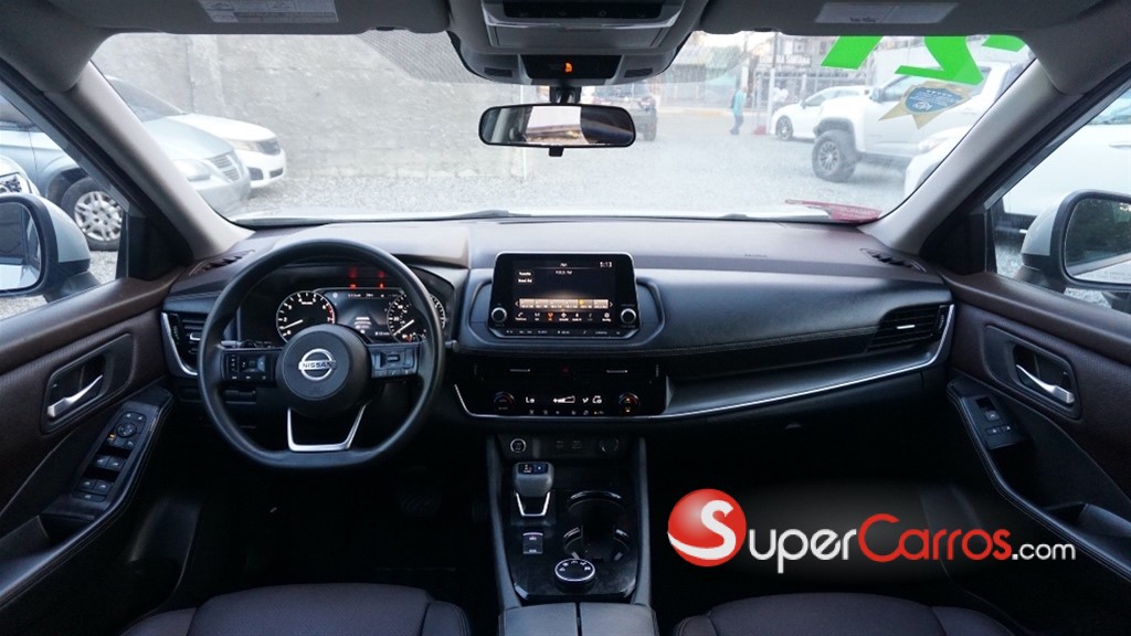 2021 Nissan Rogue SV — foto 7 / 10