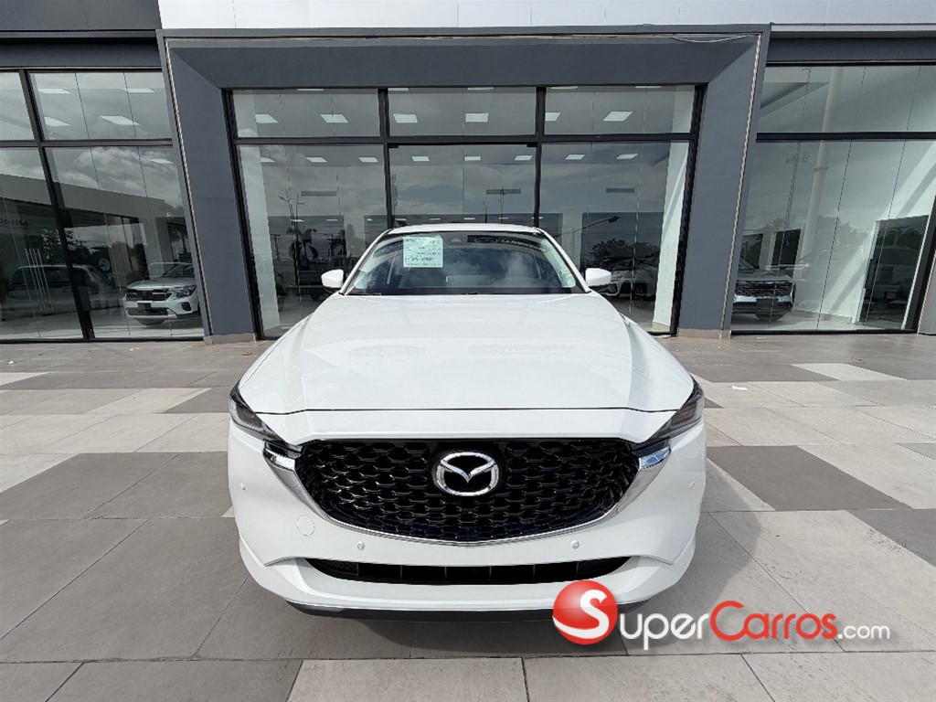 2027 Mazda CX-5 GS — foto 2 / 12