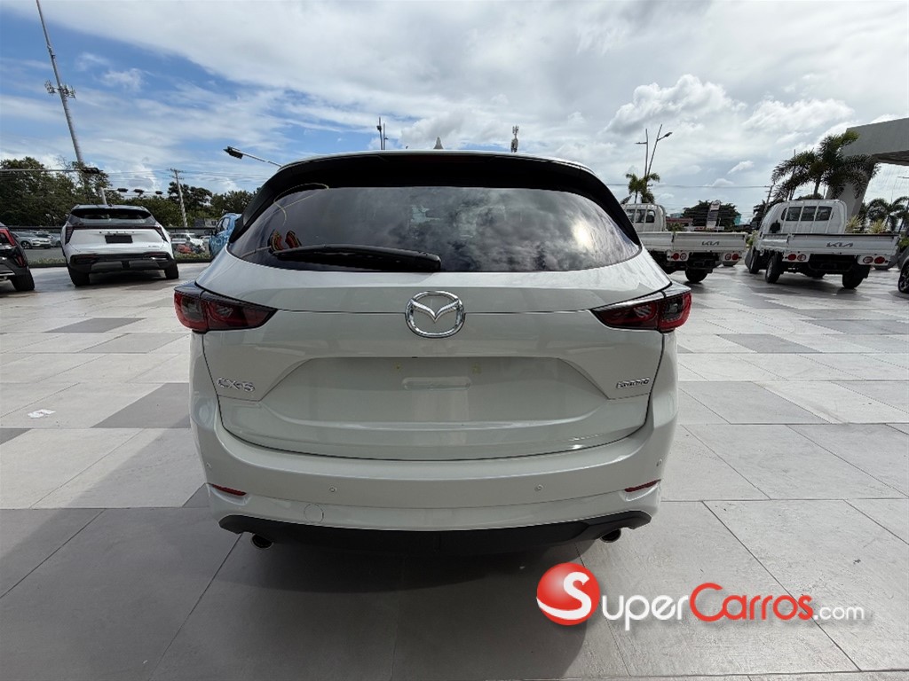 2027 Mazda CX-5 GS — foto 5 / 12