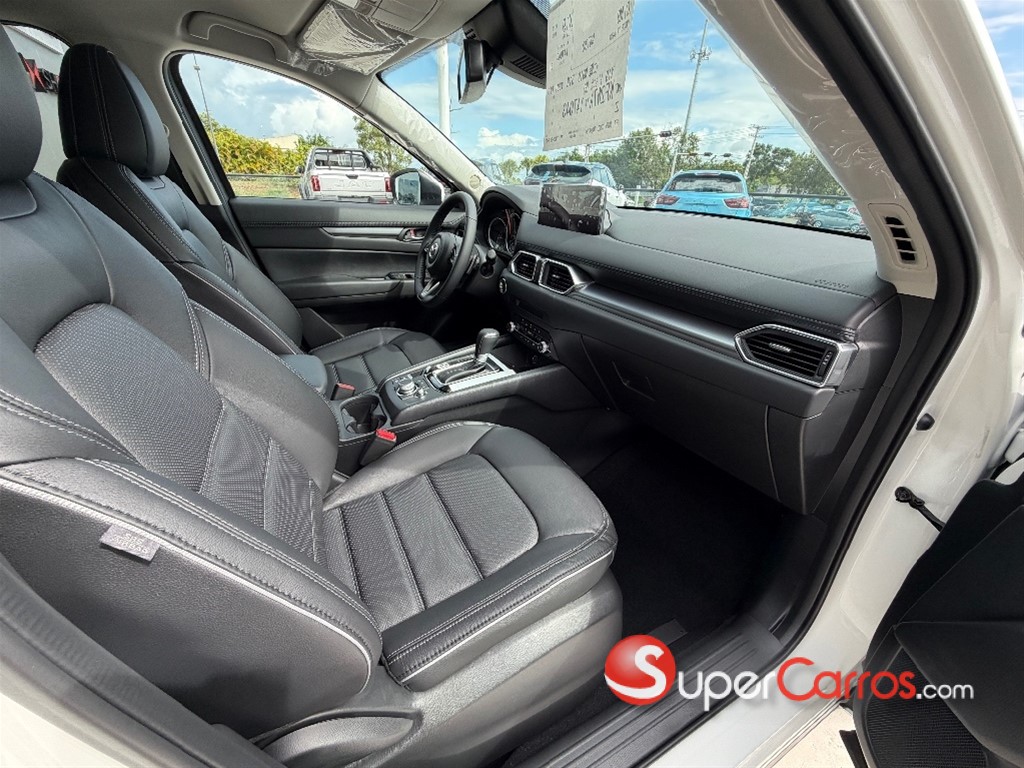 2027 Mazda CX-5 GS — foto 7 / 12