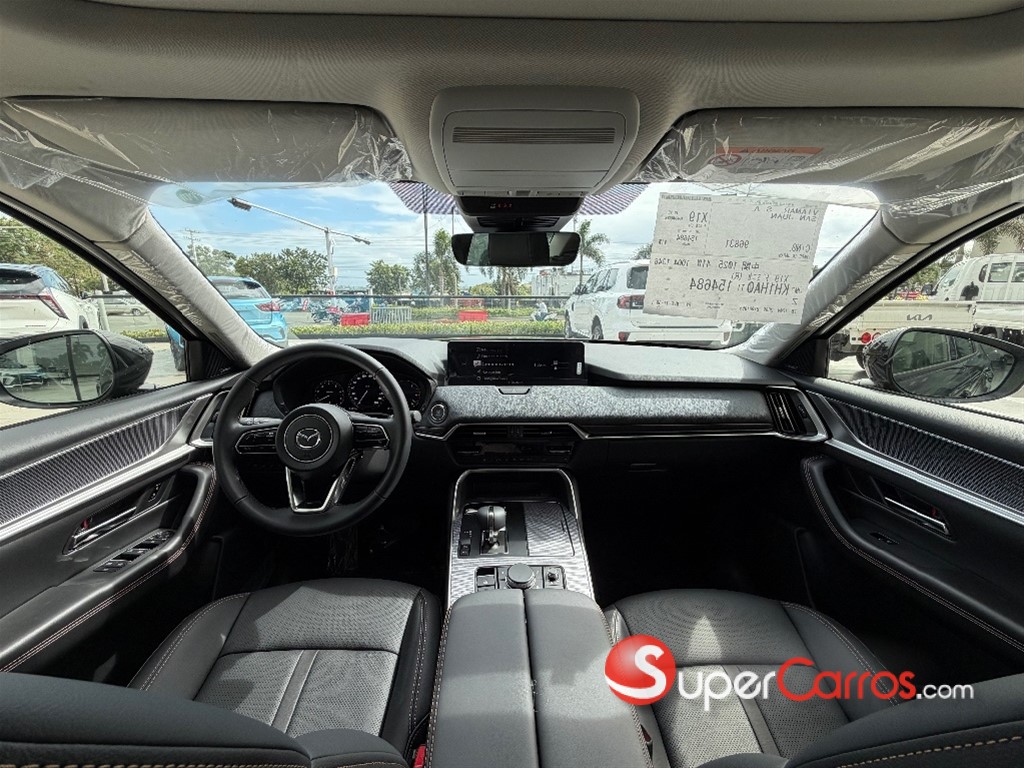 2026 Mazda CX-60 GT — foto 9 / 12