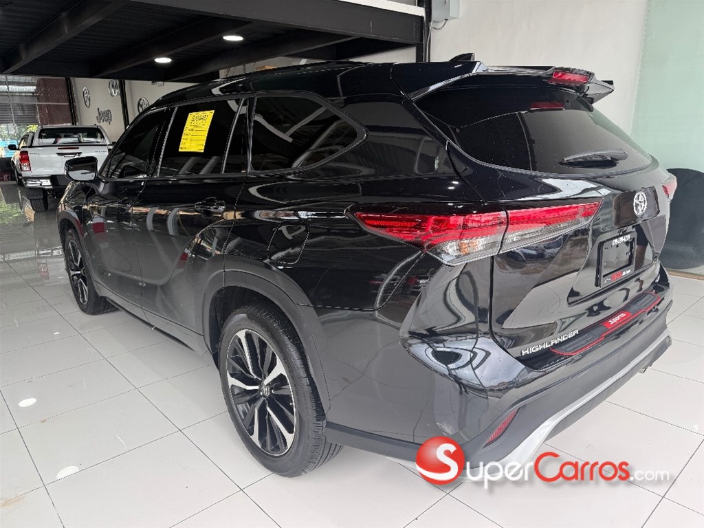 2022 Toyota Highlander XSE — foto 7 / 11