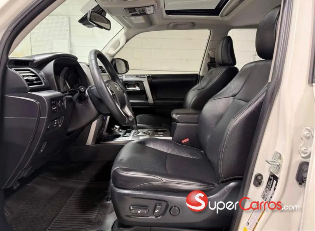2022 Toyota 4 Runner Limited — foto 5 / 9