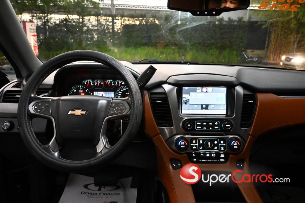 2015 Chevrolet Tahoe LT — foto 5 / 12