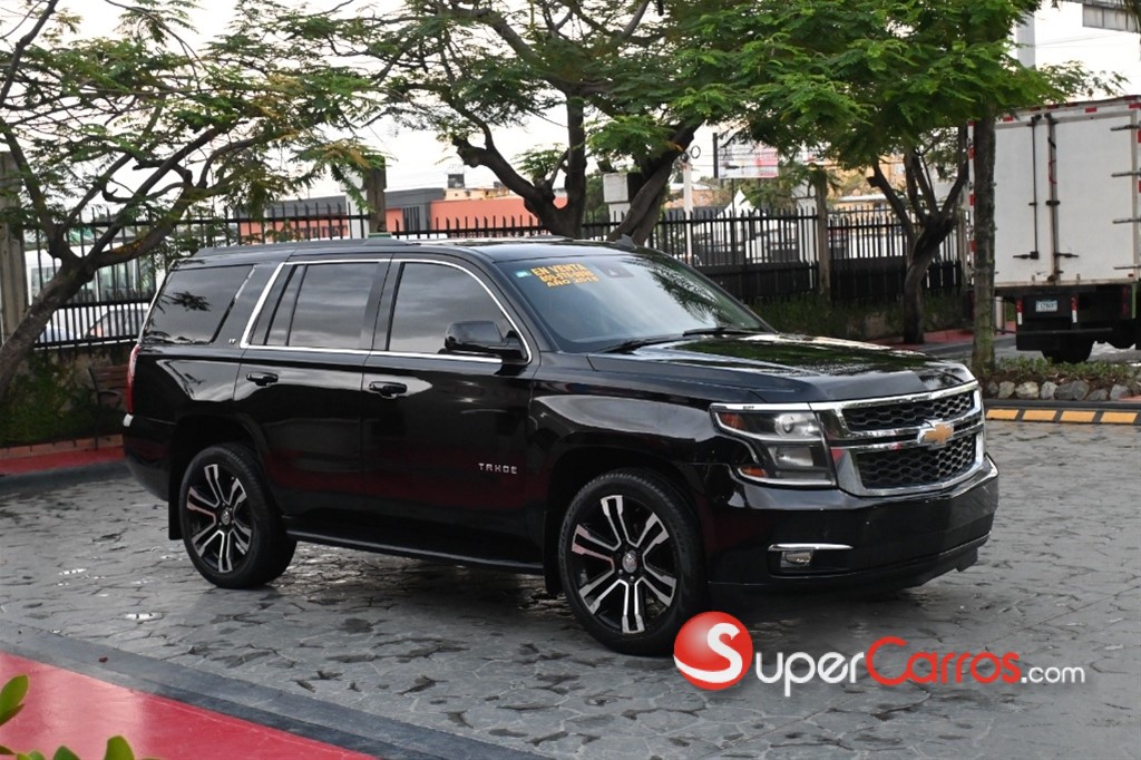2015 Chevrolet Tahoe LT — foto 6 / 12