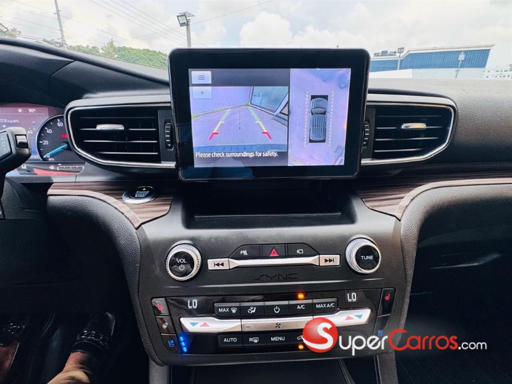 2020 Ford Explorer Limited — foto 8 / 12