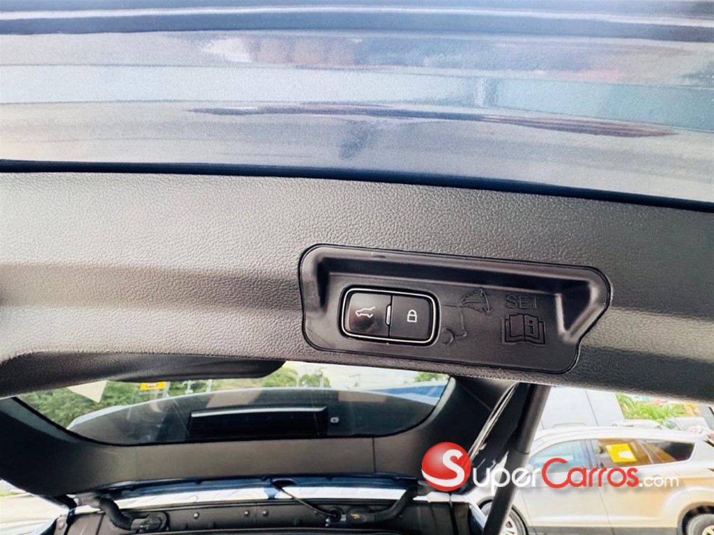 2020 Ford Explorer Limited — foto 12 / 12