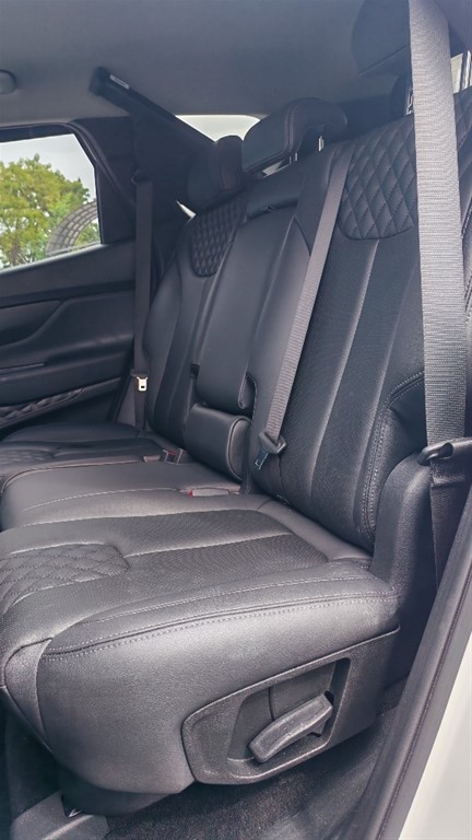 2021 Hyundai Santa Fe SEL — foto 9 / 12