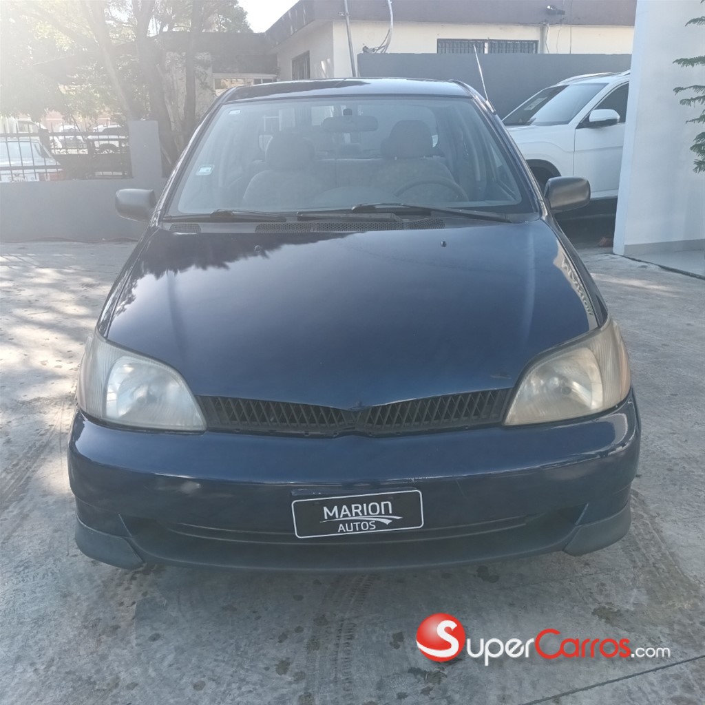 2002 Toyota Yaris — foto 10 / 10