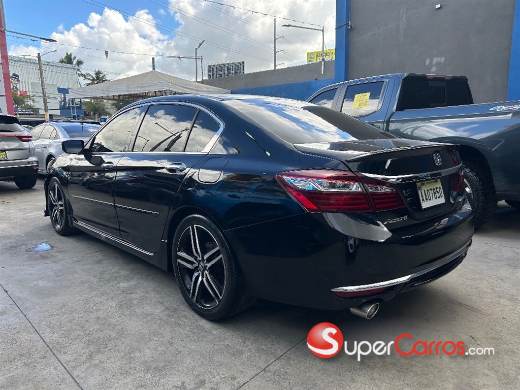 2017 Honda Accord Sport — foto 3 / 12