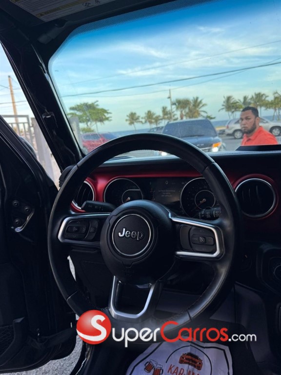 2018 Jeep Wrangler Ultimate Rubicon — foto 6 / 10