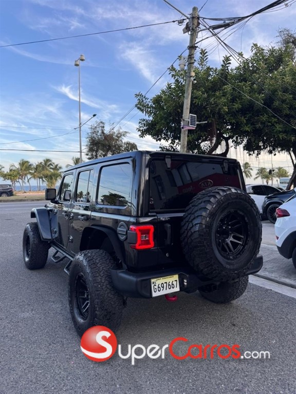 2018 Jeep Wrangler Ultimate Rubicon — foto 8 / 10