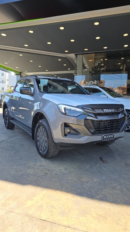 2027 Isuzu DMAX LSE — foto 5 / 10