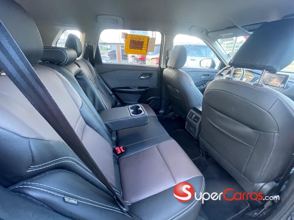 2022 Nissan Rogue SV FULL — foto 6 / 12
