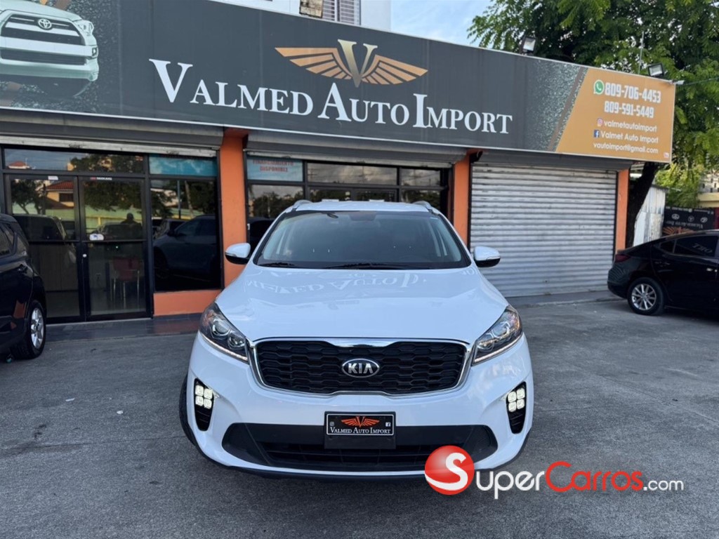 2020 Kia Sorento LX — foto 10 / 12