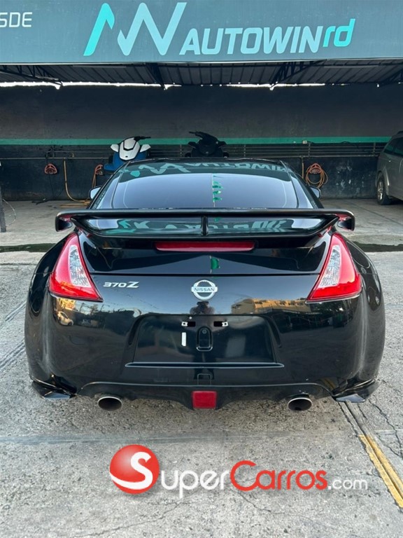 2017 Nissan 370-Z — foto 6 / 10