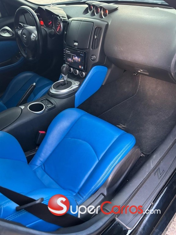 2017 Nissan 370-Z — foto 9 / 10