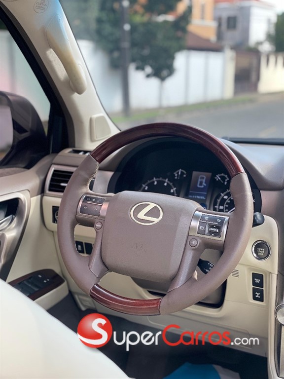 2010 Lexus GX 460 Premium — foto 5 / 12
