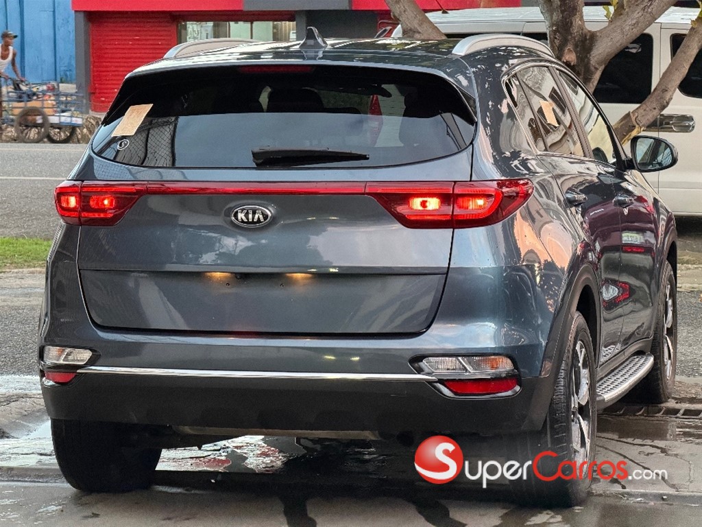 2020 Kia Sportage — foto 7 / 9