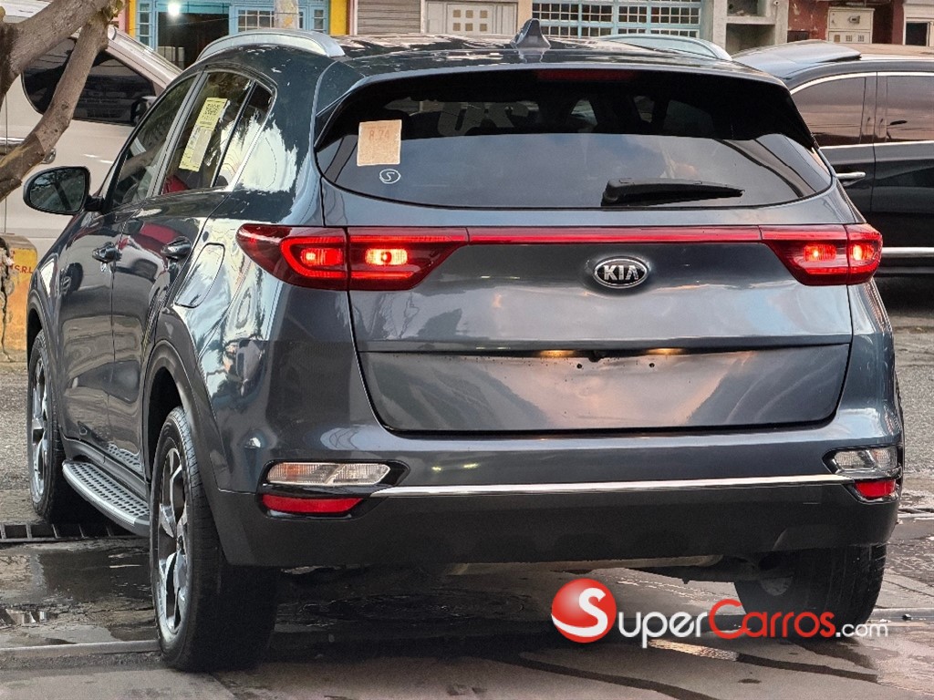 2020 Kia Sportage — foto 8 / 9