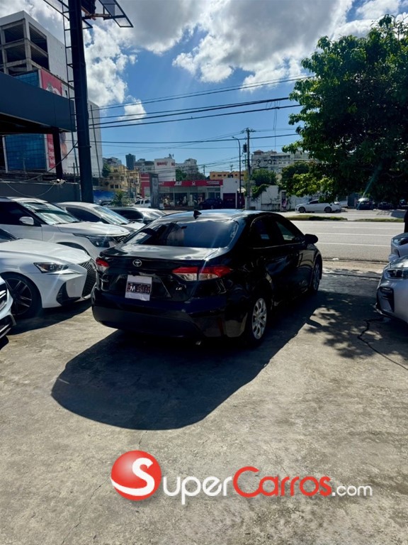 2022 Toyota Corolla LE Plus — foto 9 / 10