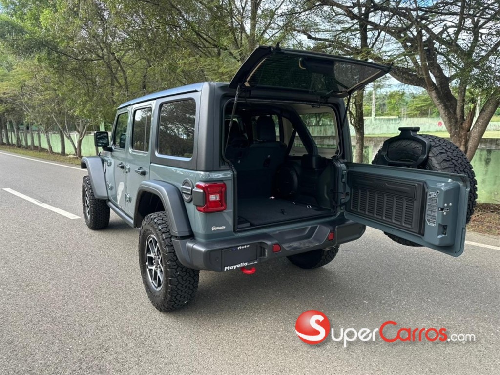 2026 Jeep Wrangler Rubicon — foto 10 / 12