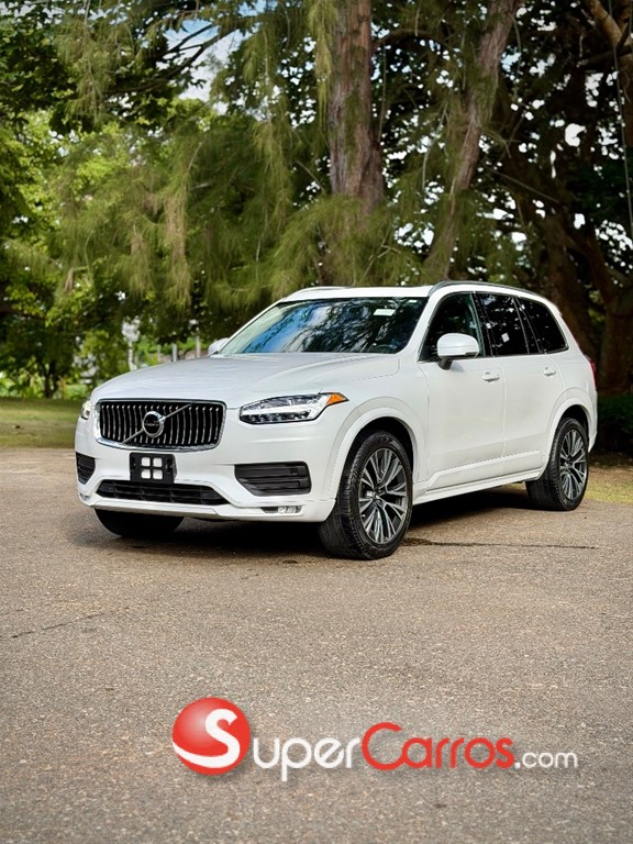 2020 Volvo XC90 Momentum T6