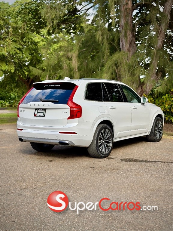 2020 Volvo XC90 Momentum T6 — foto 4 / 10