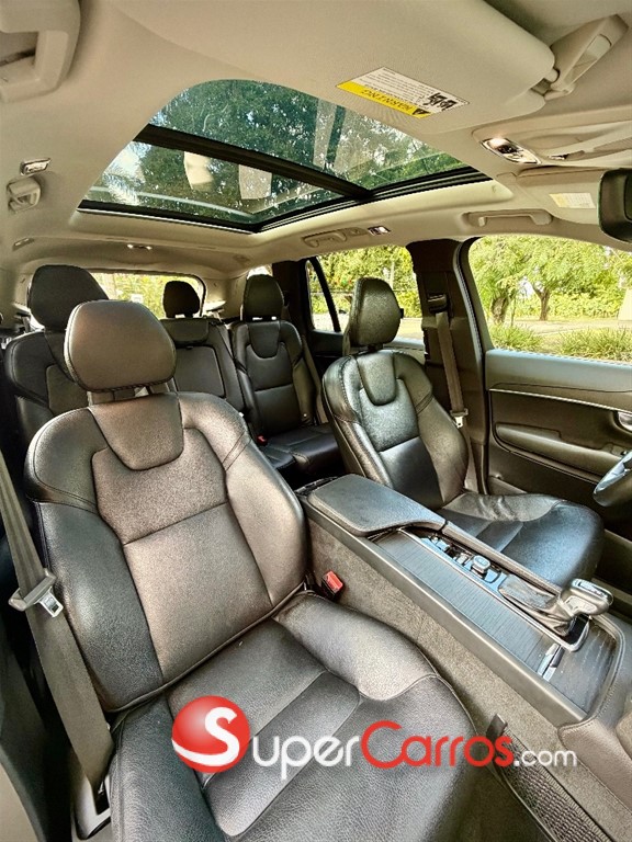 2020 Volvo XC90 Momentum T6 — foto 10 / 10