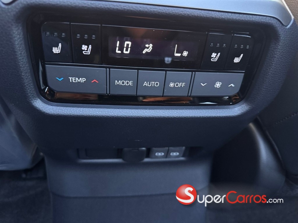 2026 Toyota Land Cruiser Prado LUXURY 1L — foto 11 / 12