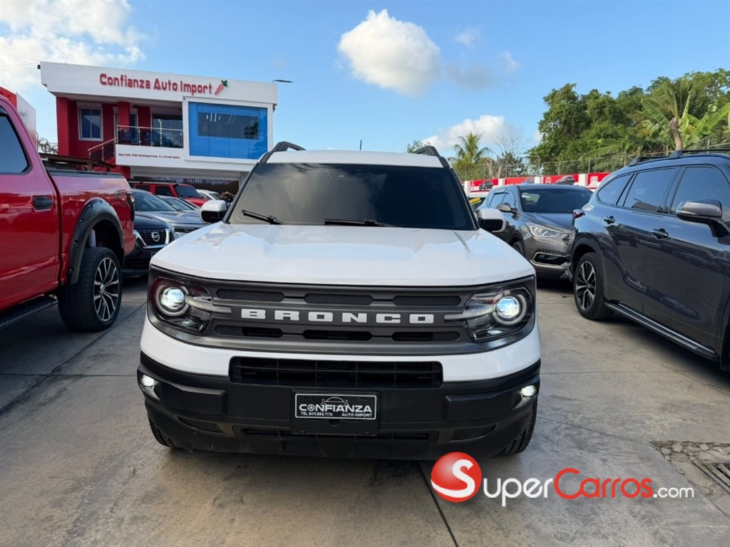 2021 Ford Bronco — foto 2 / 9